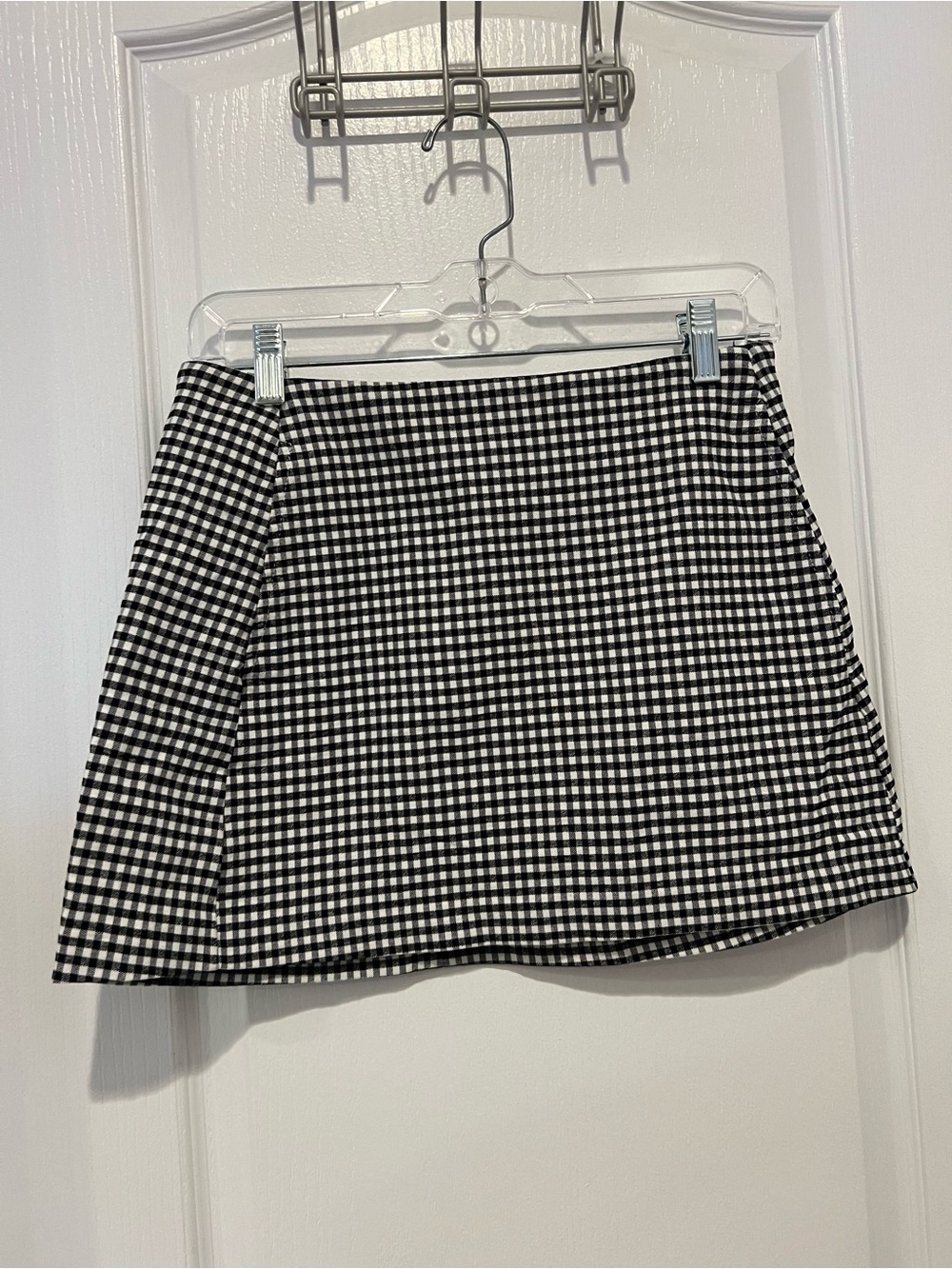 Urban Outfitters Black & White Gingham Mini Skirt with pockets